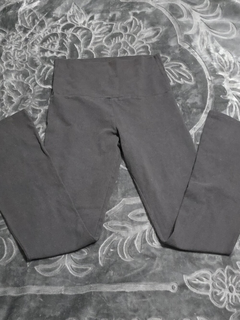 Groceries Black/Gray High-Waisted Leggings